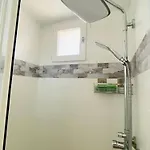 Casa vacanze V0865 - Maison De Avec Climatisation Pour 6 Personnes Et Stationnement Privé *
