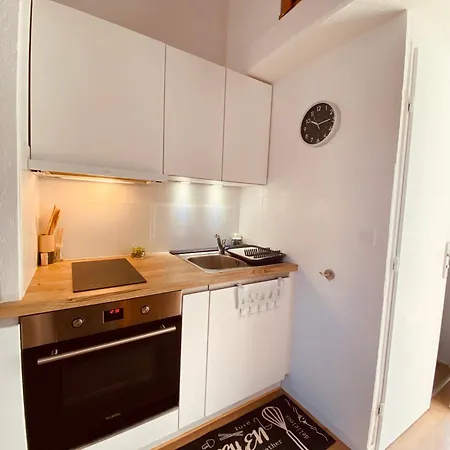 Agence Jf Immo- Maison De Avec Climatisation Pour 6 Personnes Et Stationnement Prive V0865