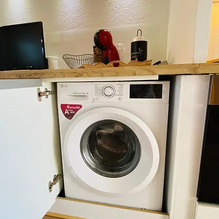 Agence Jf Immo- Maison De Avec Climatisation Pour 6 Personnes Et Stationnement Prive V0865 *
