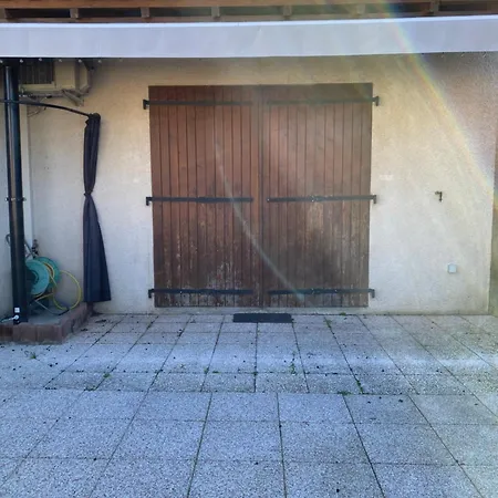 Casa vacanze V0865 - Maison De Avec Climatisation Pour 6 Personnes Et Stationnement Privé *