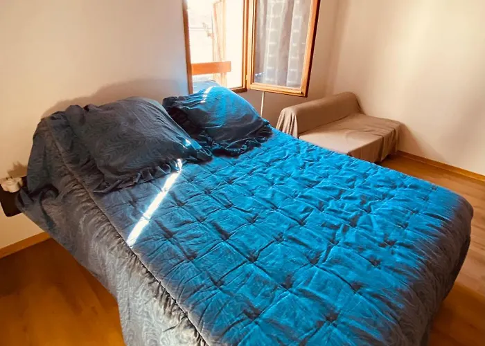 Dom wakacyjny V0865 - Maison De Avec Climatisation Pour 6 Personnes Et Stationnement Prive